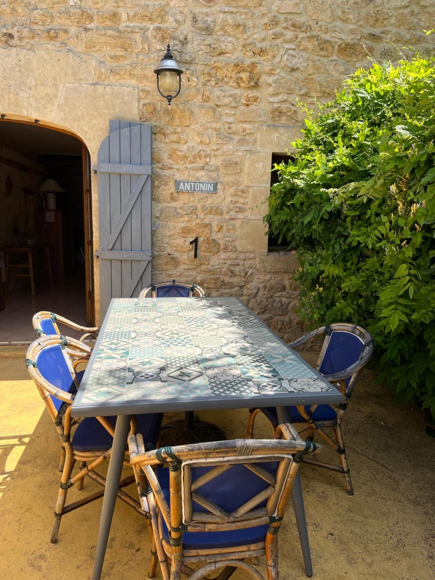 Вилла La Riviere Esperance Veyrignac Экстерьер фото